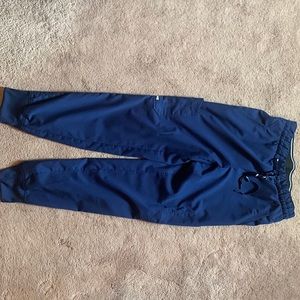 Jogger scrub pants